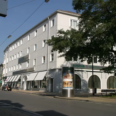 费池因格格拉兹酒店 酒店 4*
